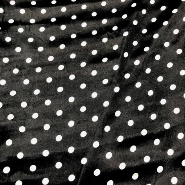 Cetim-estampado-bola-branco-preto-delarestecidos