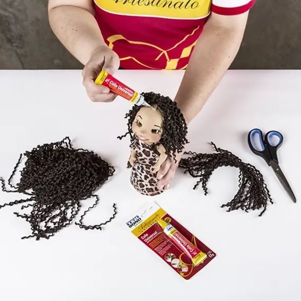 Cola_Universal_17g_delares3