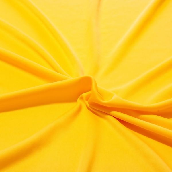 Tecido-Helanca-Light-amarelo-delarestecidos